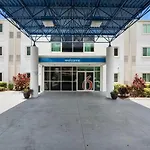 Motel 6-Orlando, FL - International Dr